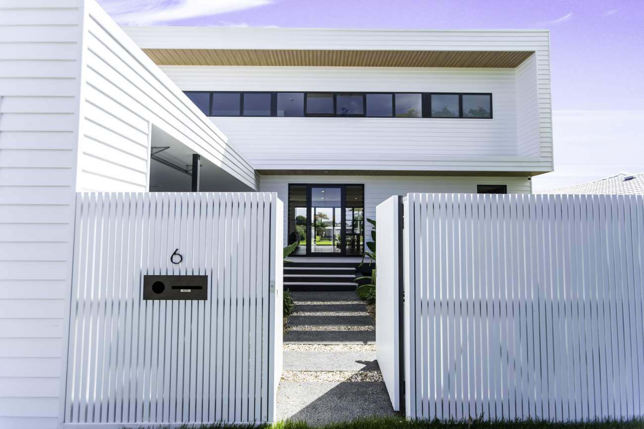 Tequila Court Modern Two-Storey Waterfront Residence