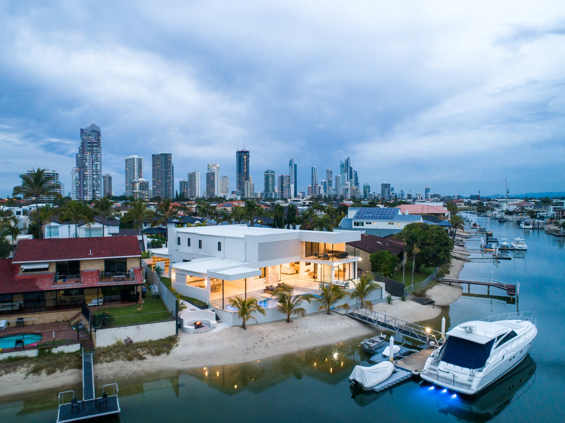 La Viva: Surfers Paradise Luxury Bespoke Residence
