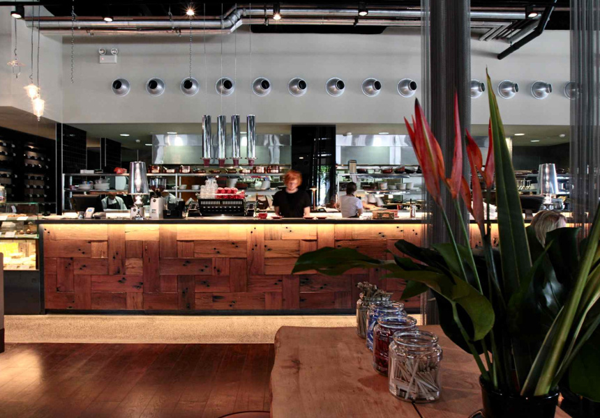 Alexandria的Vicinity Dining餐廳裝修