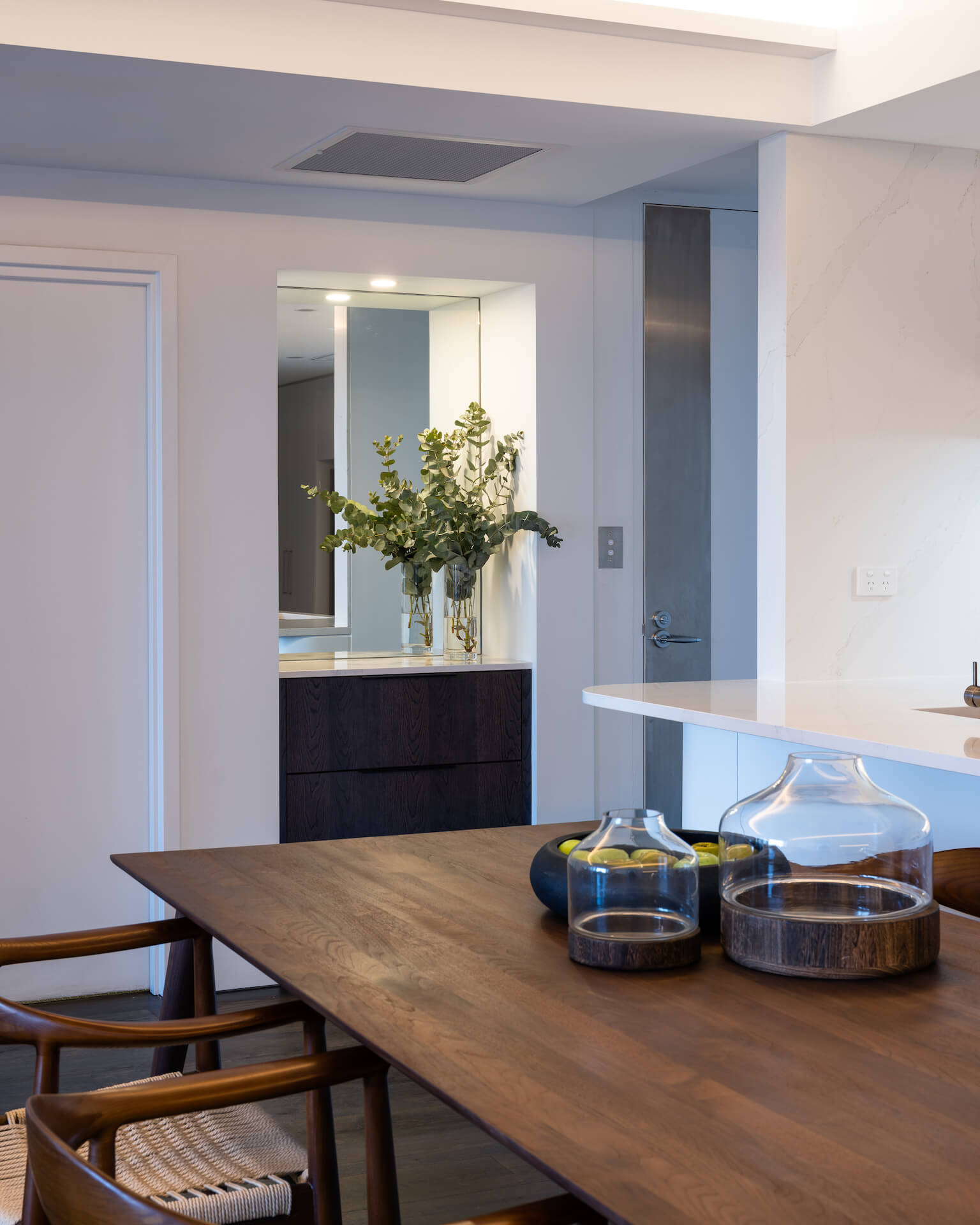 Cải tạo nội thất căn hộ tại CBD Sydney