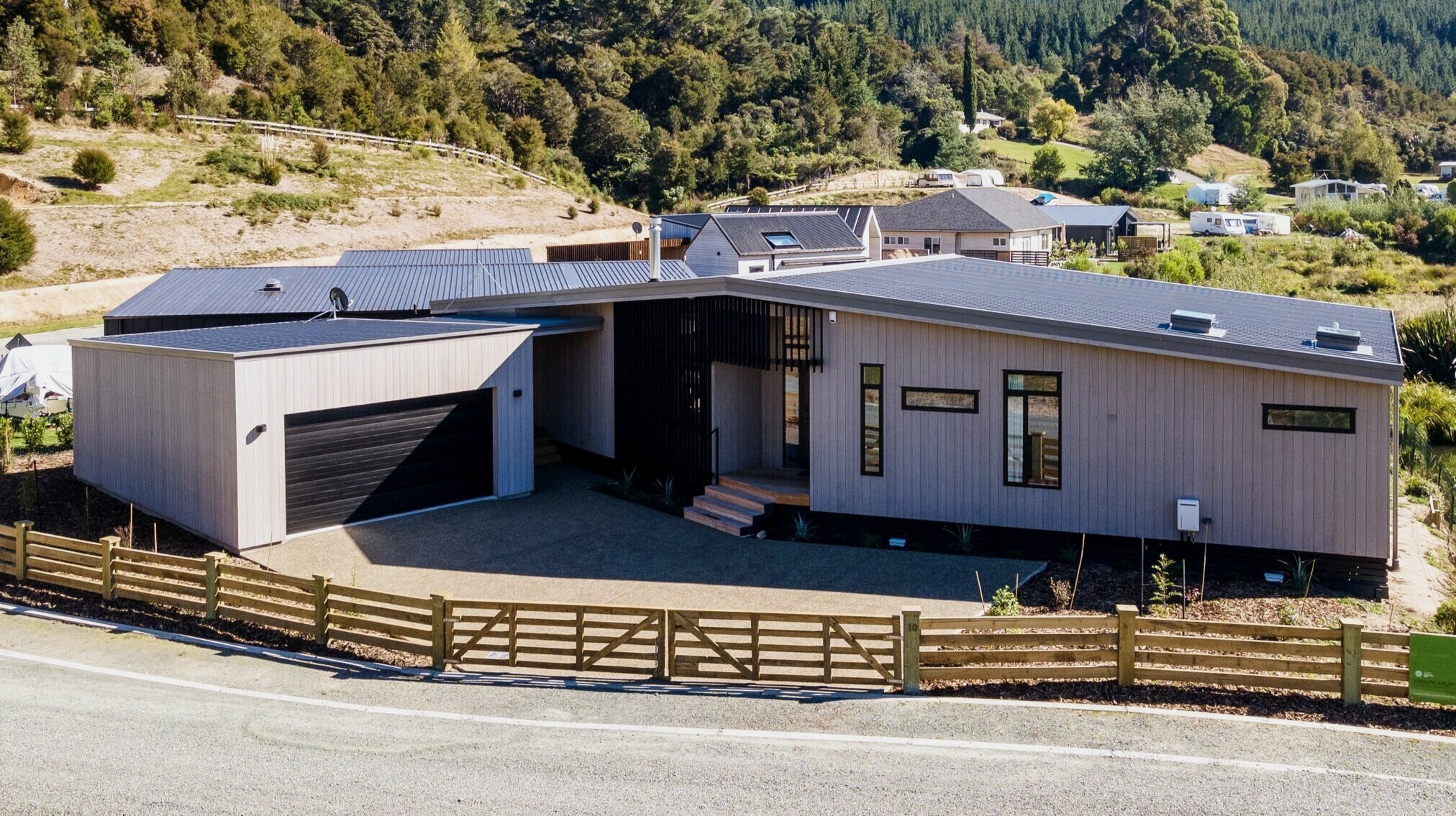 Kaiteriteri New Residential, Award-Winning Annual Architecture Project