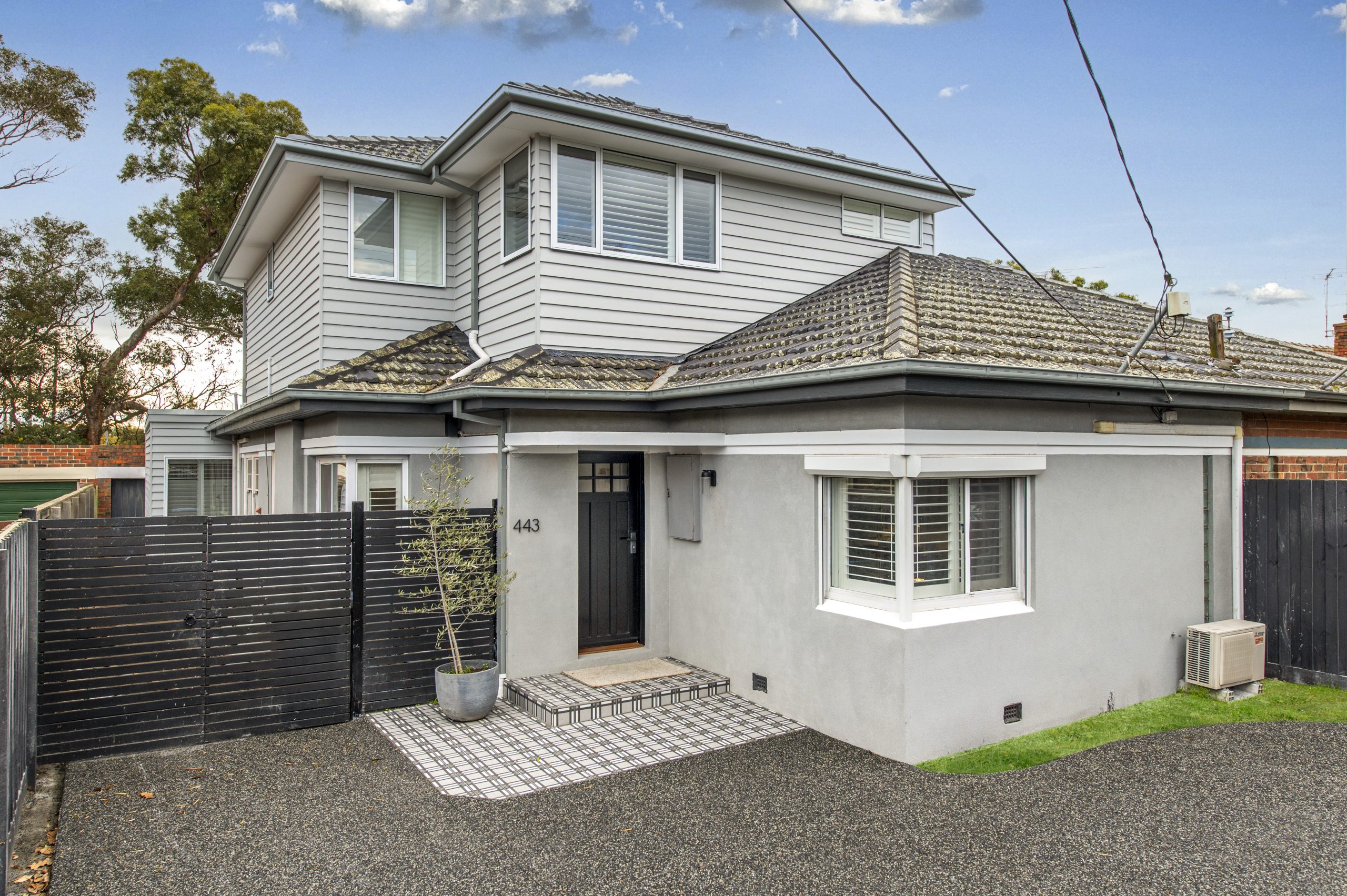 Malvern East 二层加建与翻新