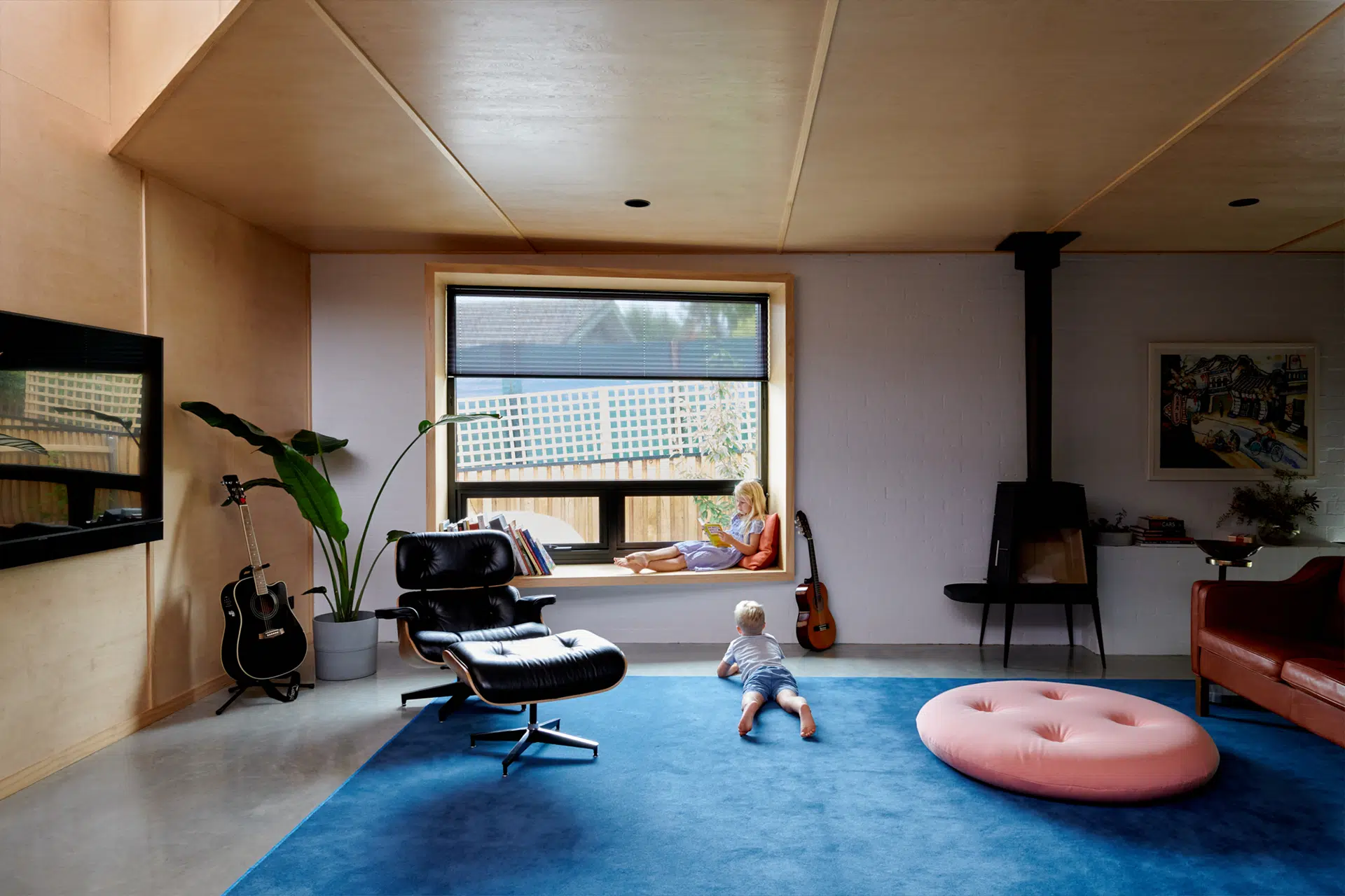Angle House: A Surprising Home Beneath Deakin's Understated Exterior