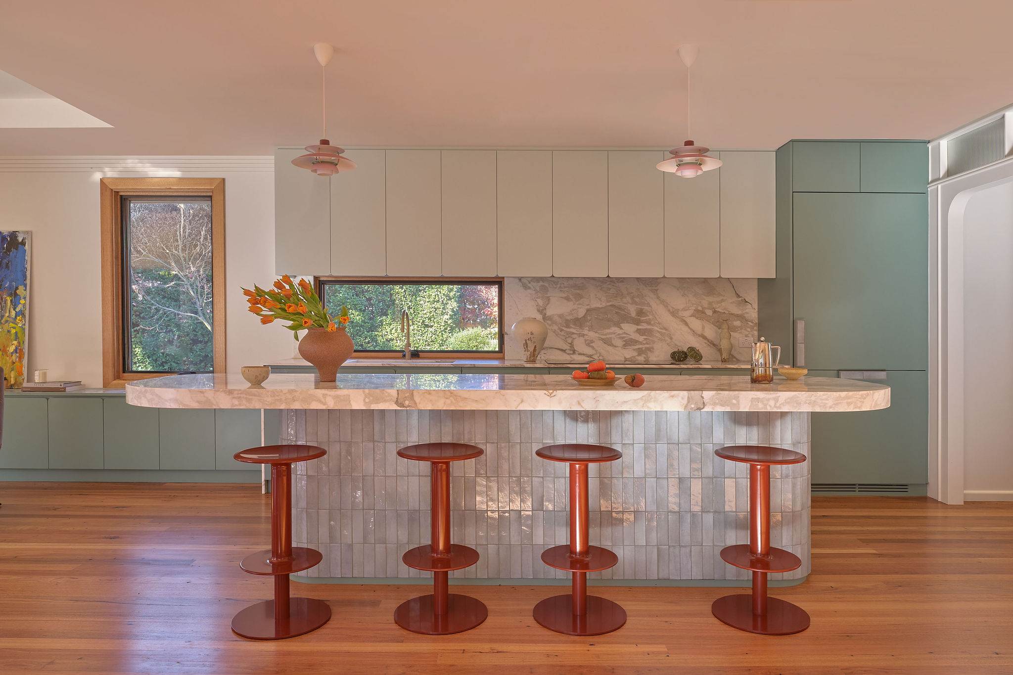 Hughes Central: A Renewed Old House in Canberra