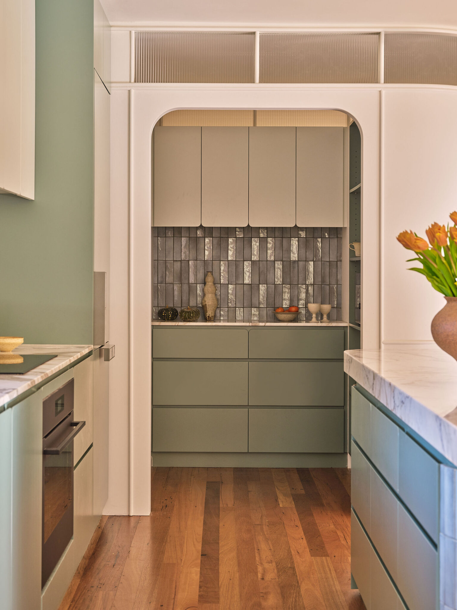 Hughes Central: A Renewed Old House in Canberra