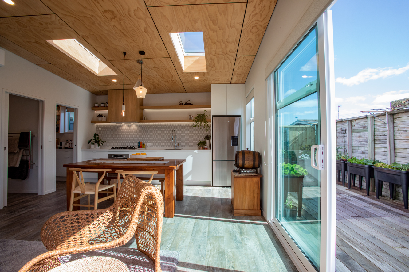 Papamoa海滩风格两卧室小屋新建