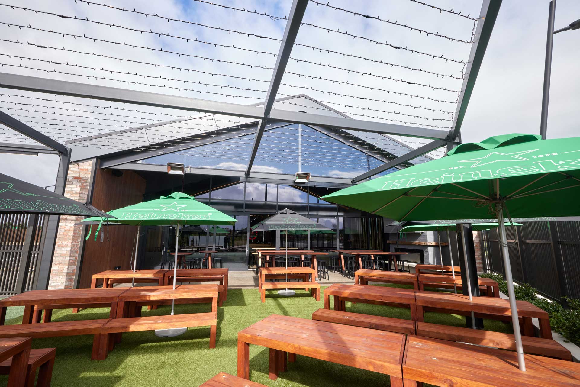 Fergus Bar Bar Design, Construction and Fit-out Project