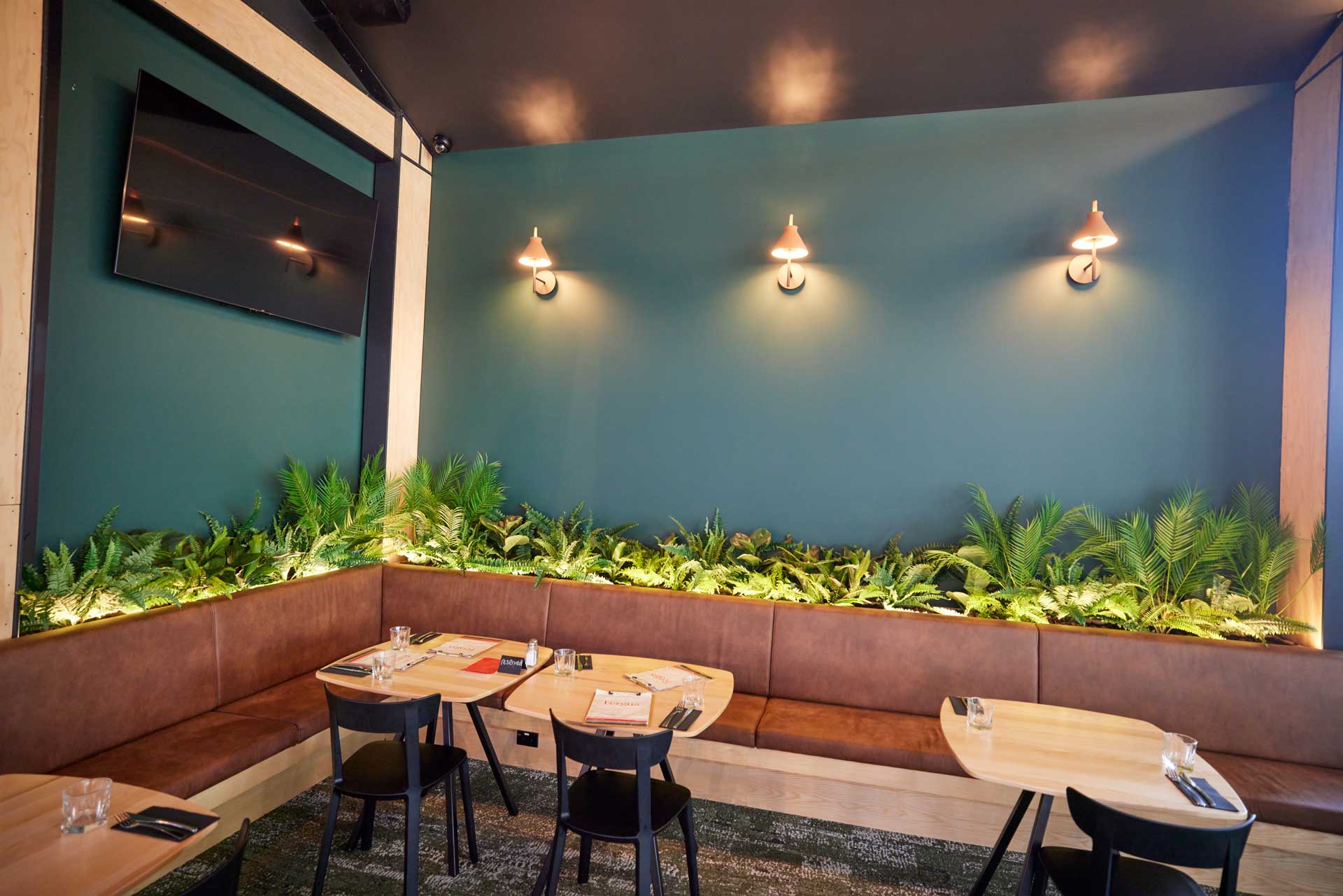 Fergus Bar Bar Design, Construction and Fit-out Project