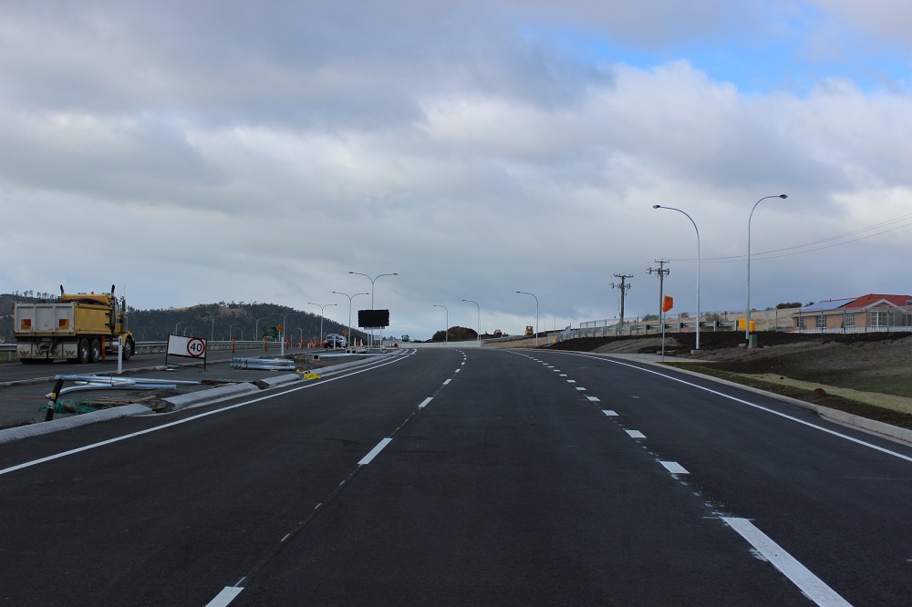 South Arm Highway 高速公路升级项目