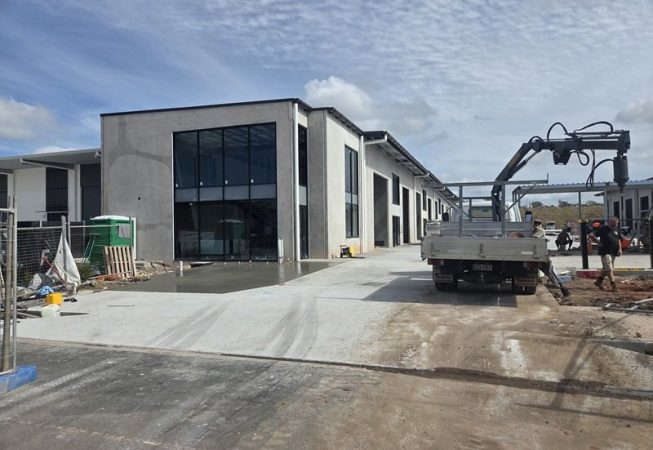 مشروع مستودع الصناعات الخفيفة Morayfield - الواجهة