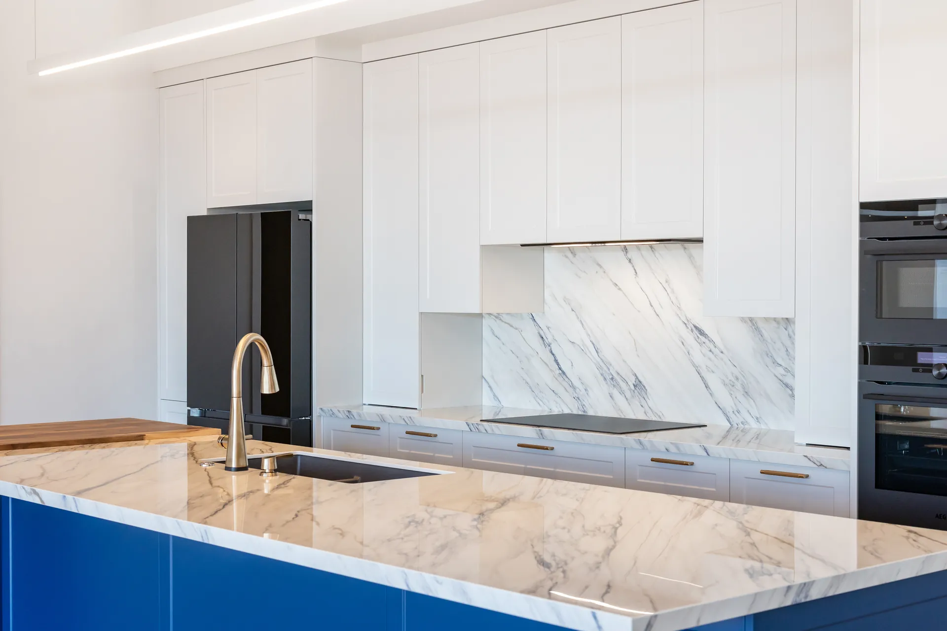 Blue House, Upper Moutere, exposed aggregate concrete floor