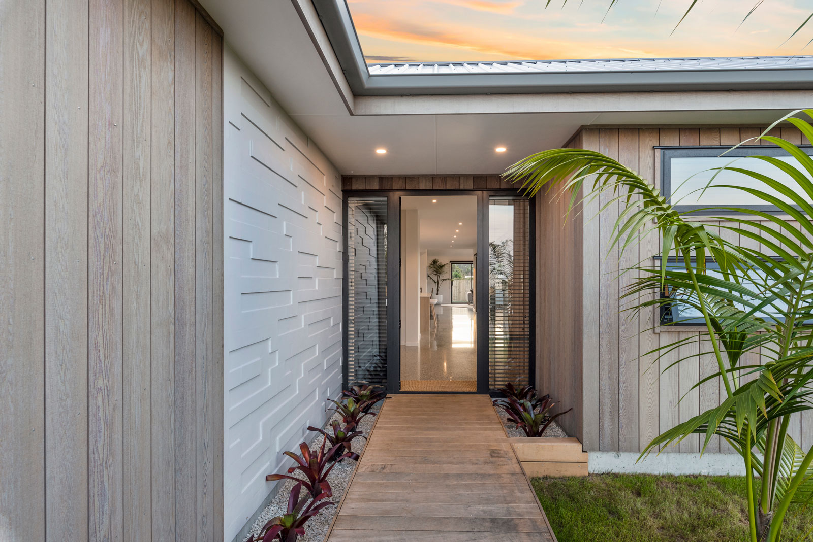 Sandpiper Avenue New Family Residence