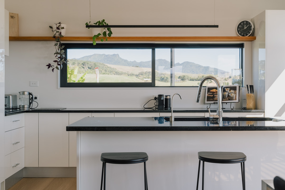 Raglan One Maataitai Modern Coastal Residence