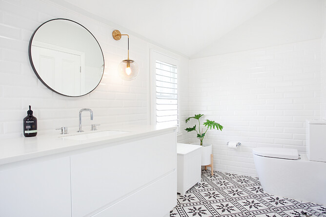 Surry Hills Bathroom Renovation and Space Utilisation