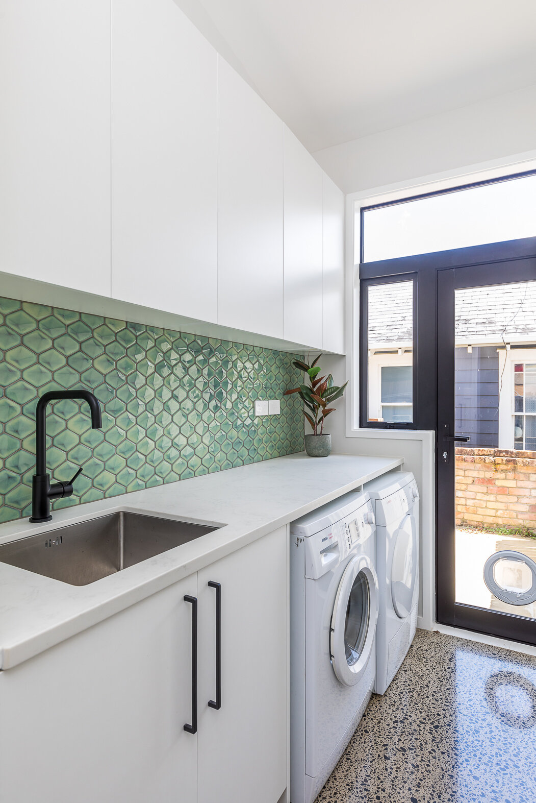 Mt Eden Bungalow Renovation and Modern Extension, Auckland