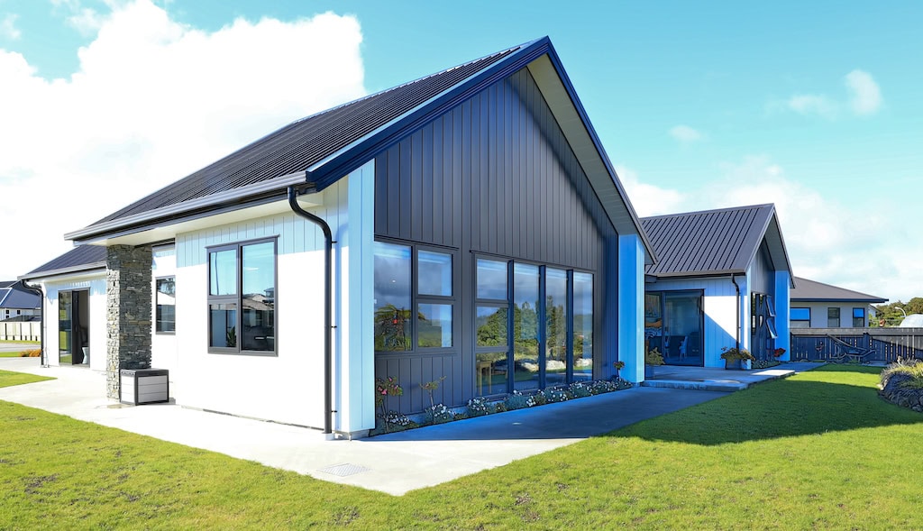 New residential building at Racecourse Terrace, Hokitika