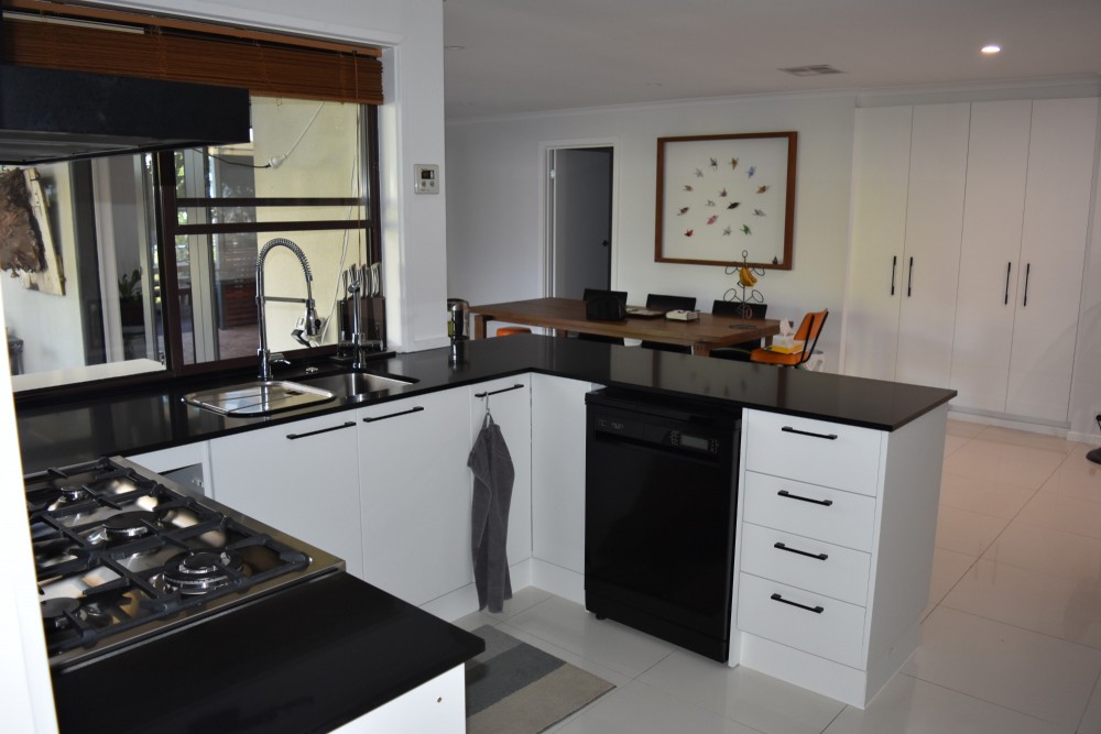 مشروع تجديد المطبخ في Hallett Cove