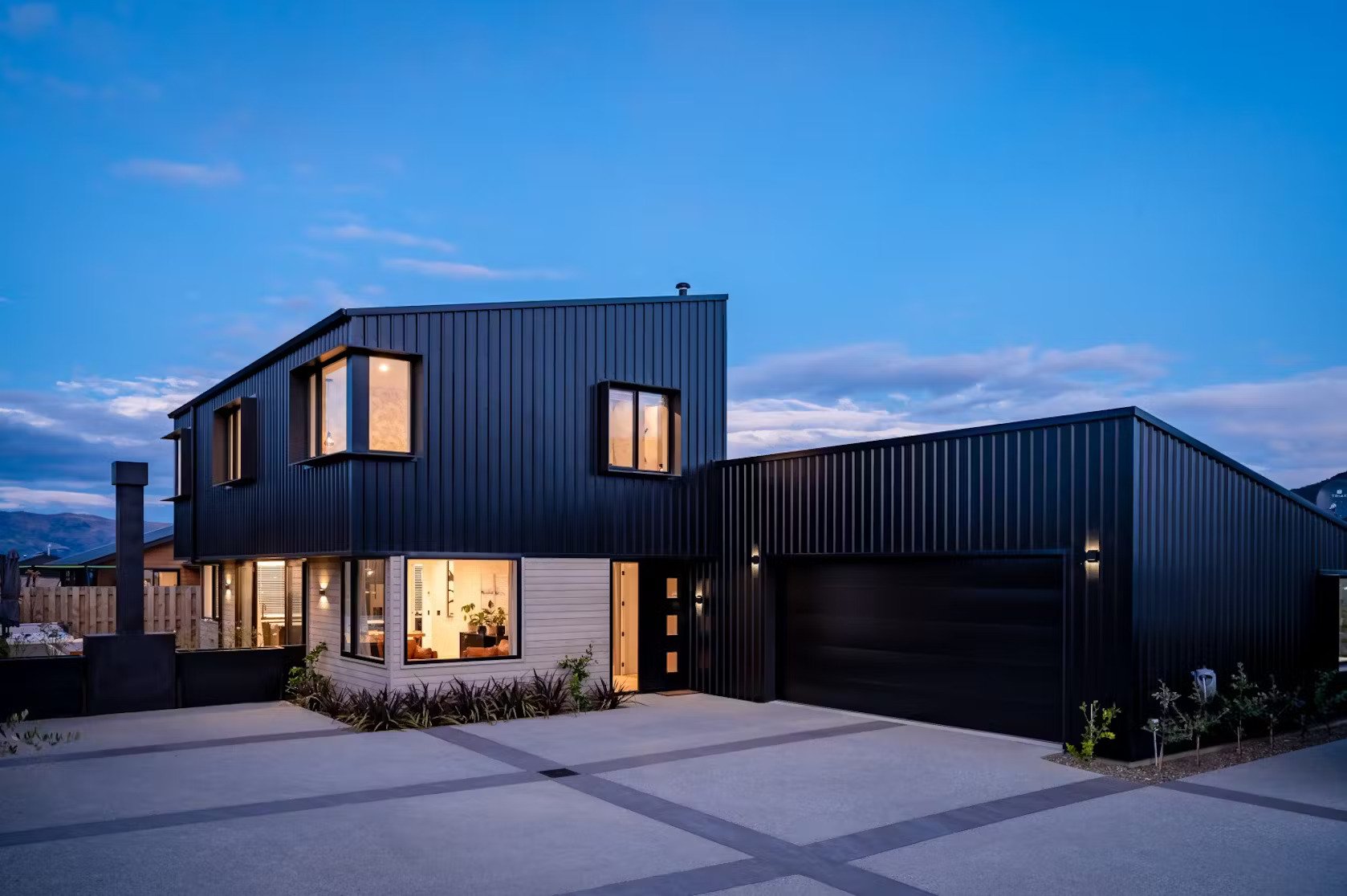 Wanaka Single Pitch Roof Residence