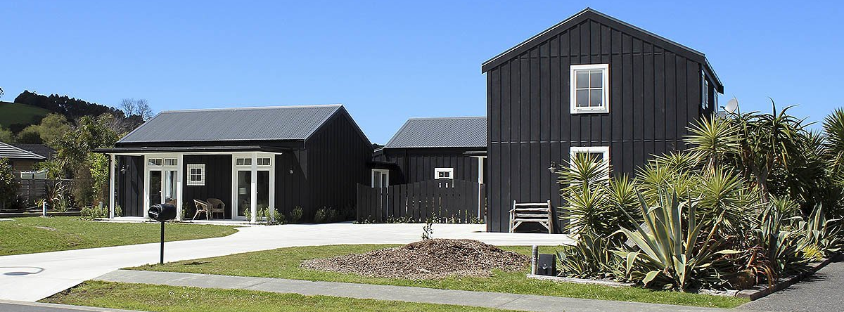 Matakana Barn Style Plywood Guesthouse