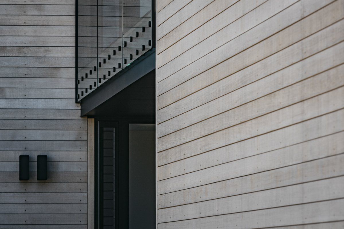 Omaha Steel and Cedar Architect-Designed Residence