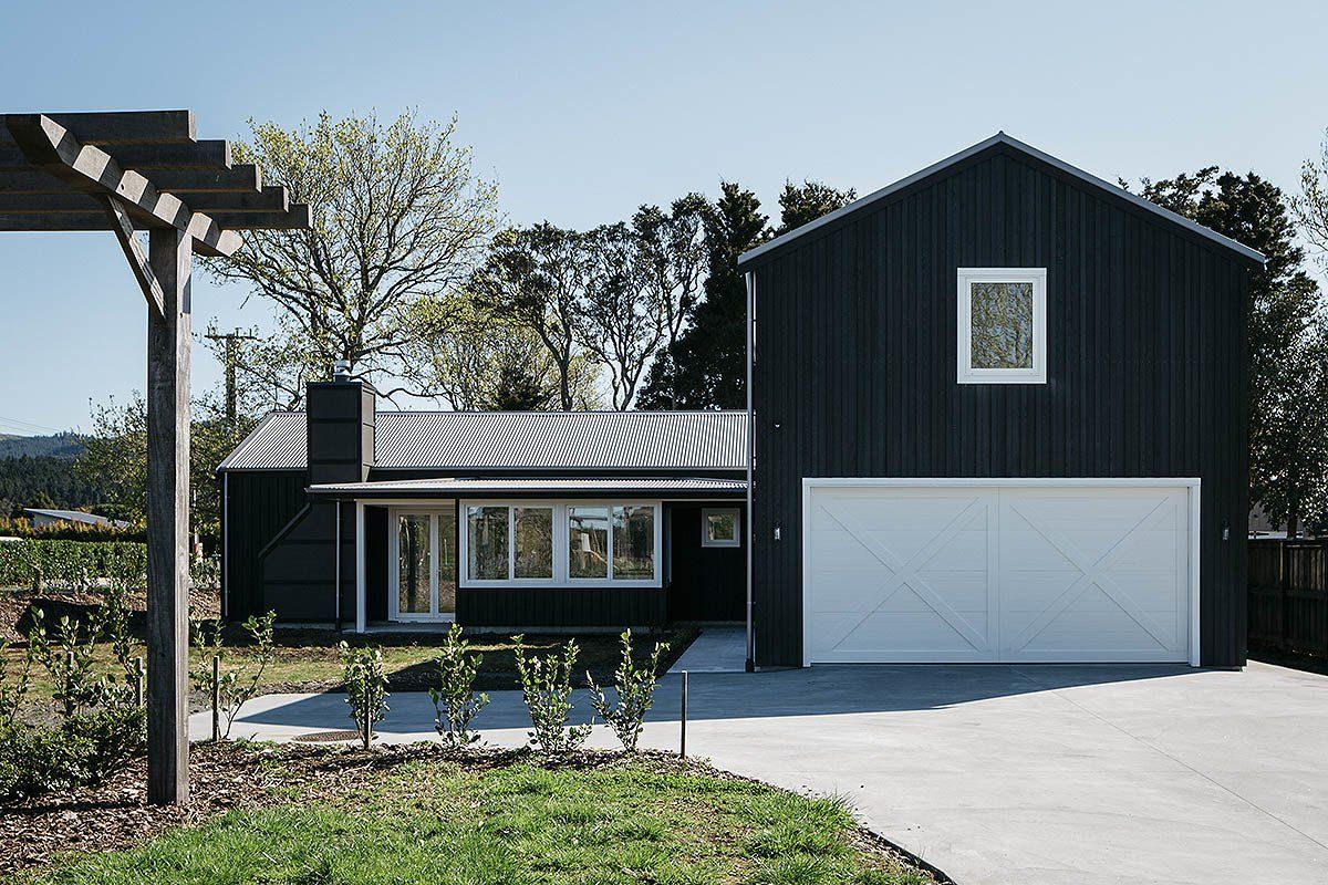 Black and white architect-designed new home at Point Wells