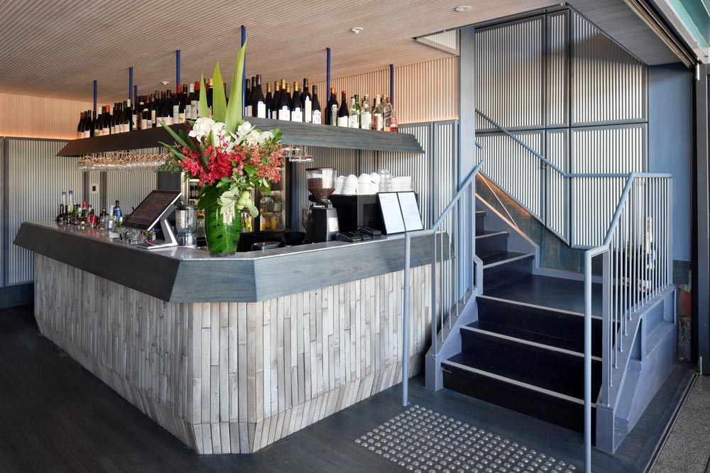 تجديد وتزيين مطعم Kingsleys في رصيف Woolloomooloo