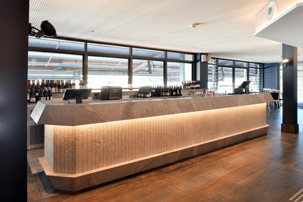 تجديد وتزيين مطعم Kingsleys في رصيف Woolloomooloo