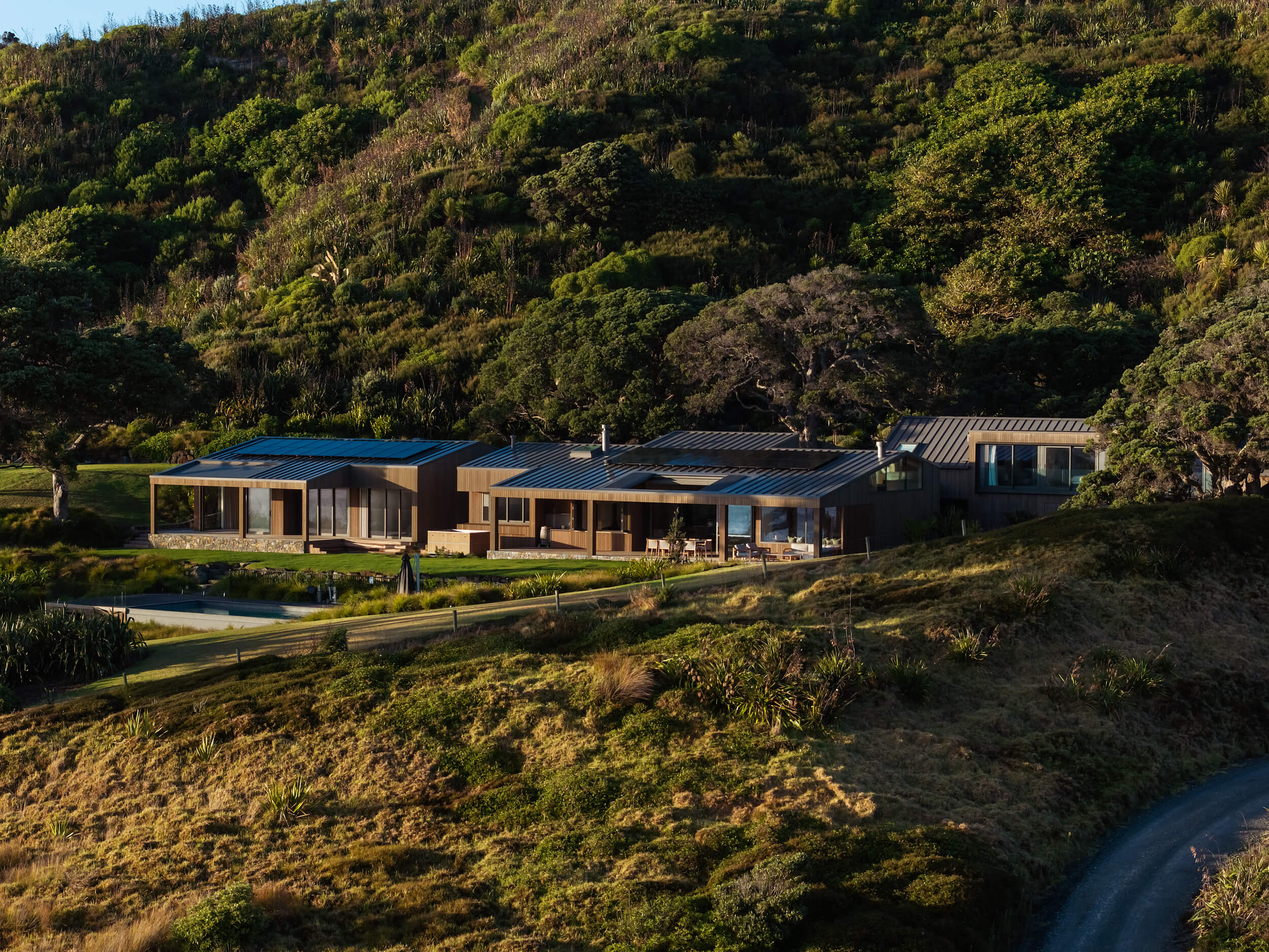 Mangawhai Pohutukawa House 新建住宅