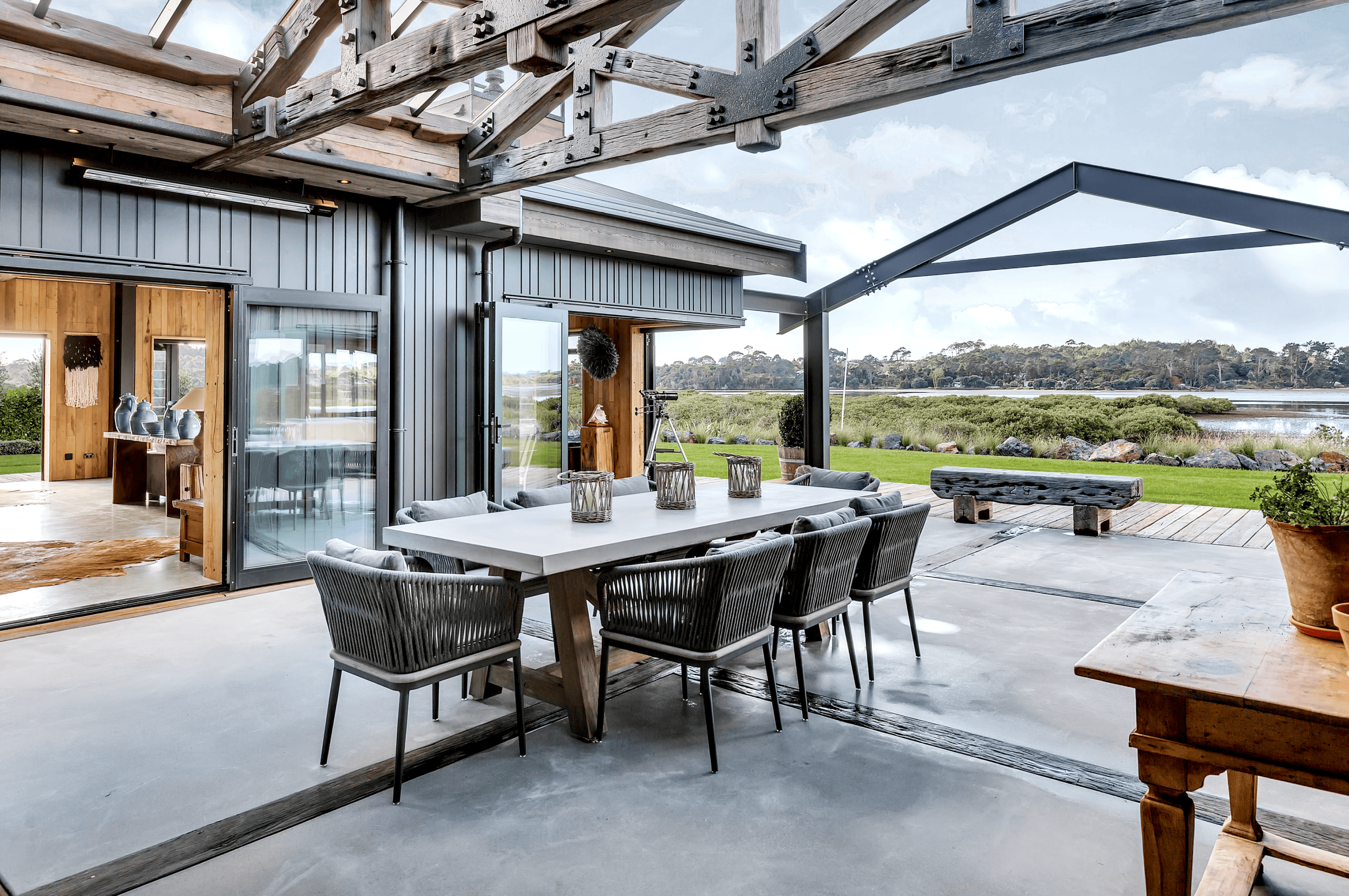Wapu Gables Coastal Residence
