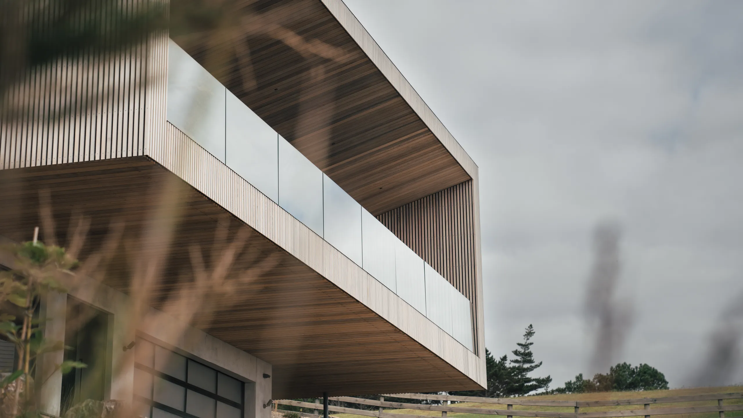 Mangawhai: Estuary Drive New Residence