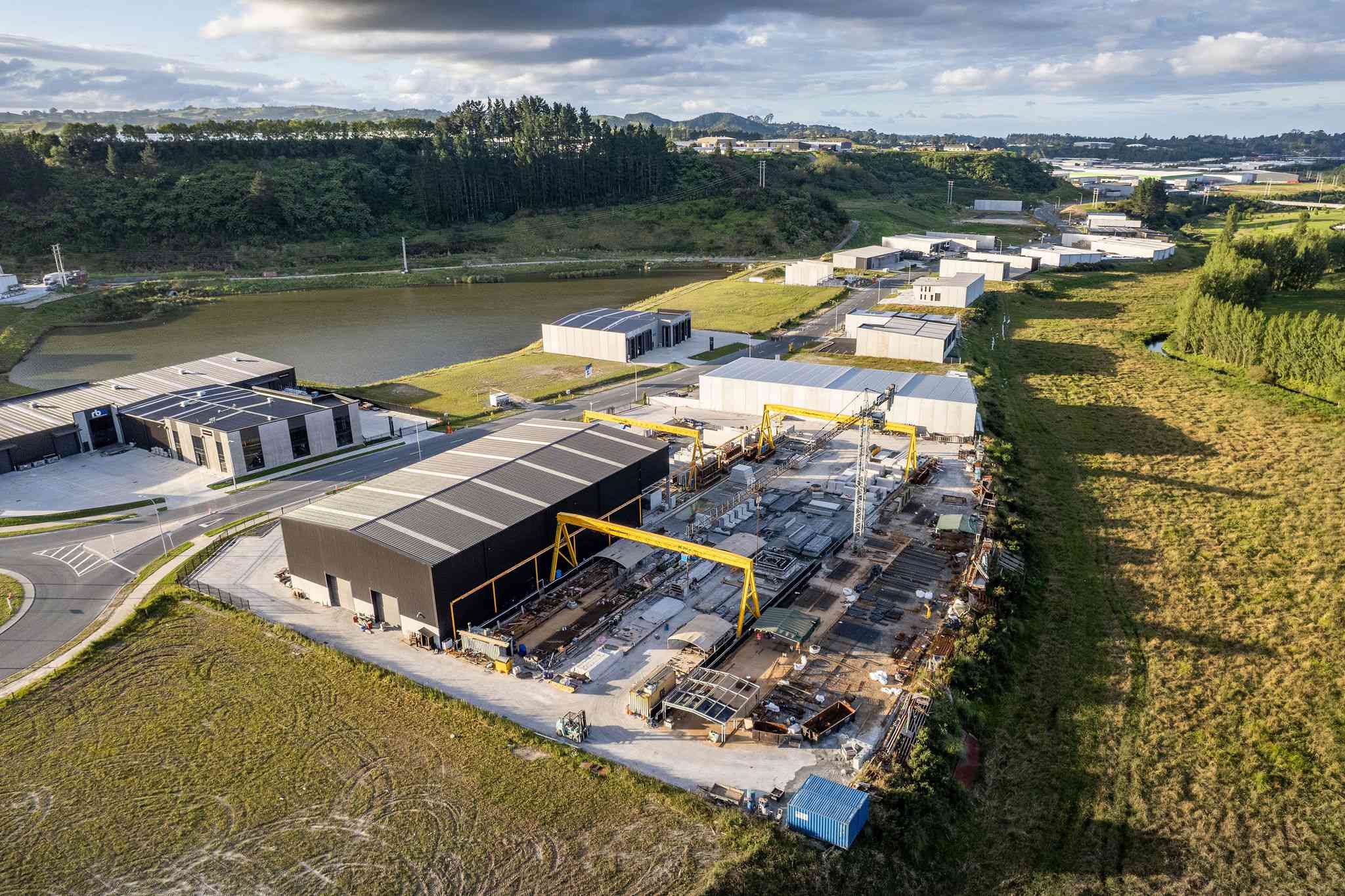 Preco Concrete Prefabricated Concrete Factory and Office Building