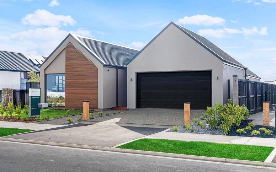 Rolleston New Home Arbor Green Display House