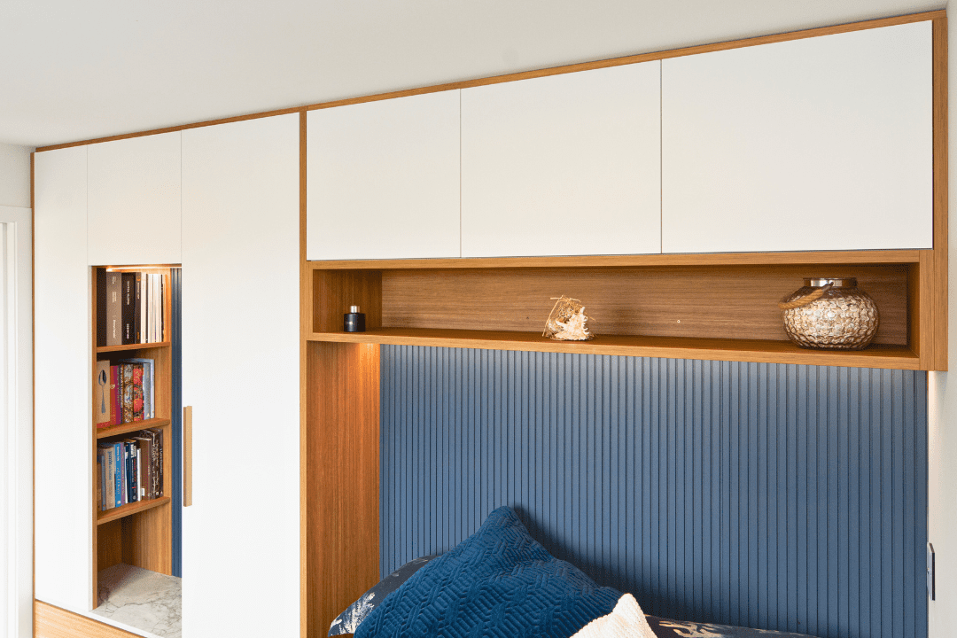 Coastal Style: Pukehina Luxury Wardrobe and Study Design