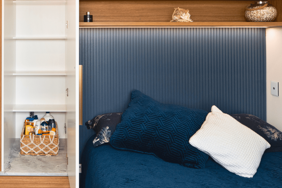 Coastal Style: Pukehina Luxury Wardrobe and Study Design