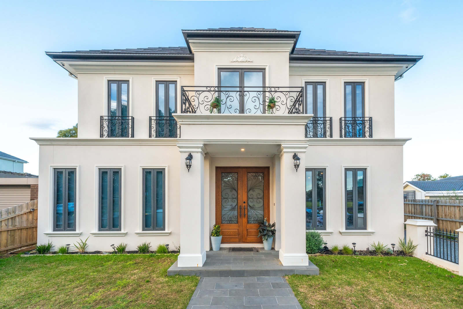New Freestanding House Build in Glen Waverley