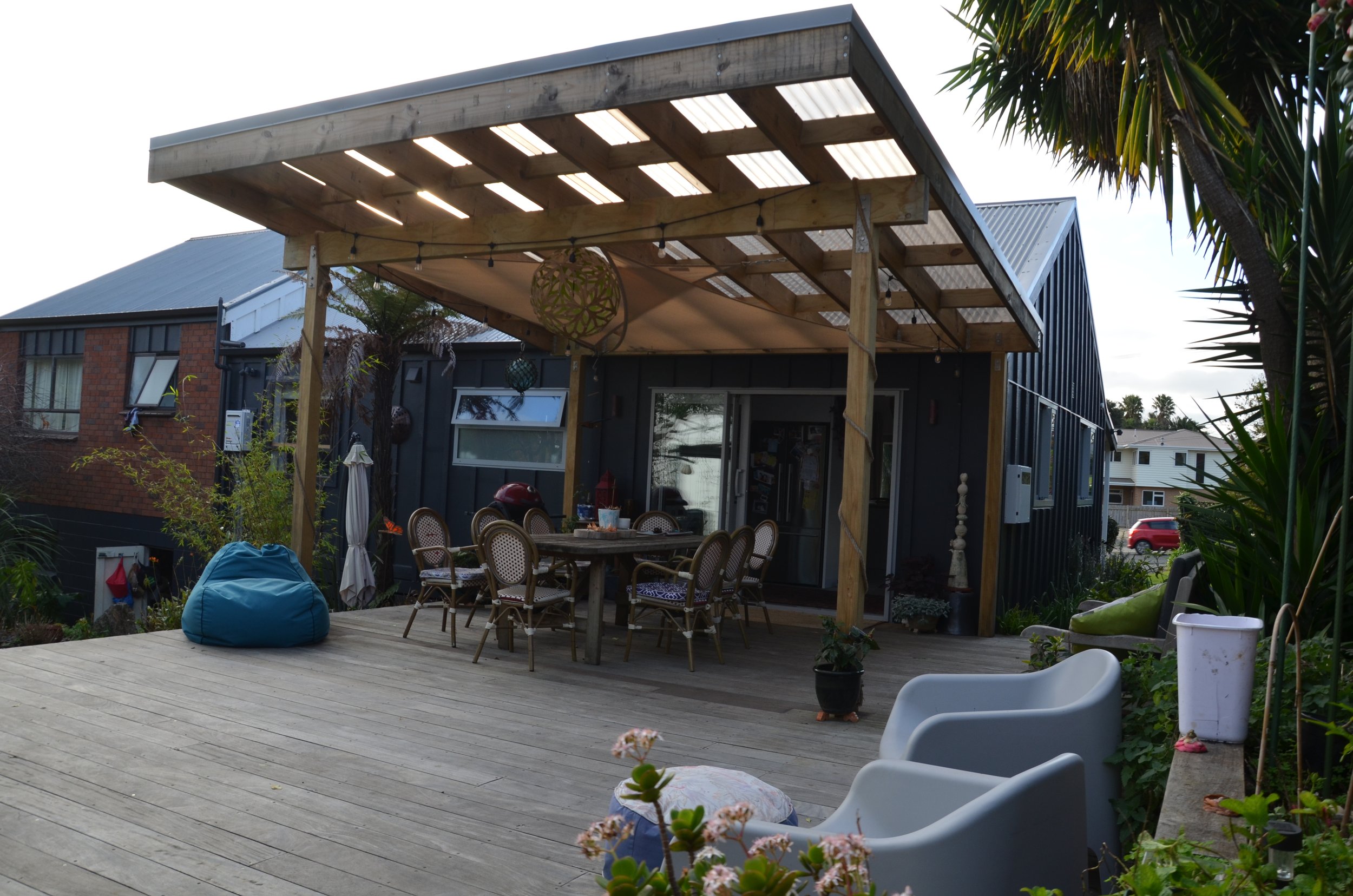 Raglan · Wainui Rd住宅厨房及户外区加建