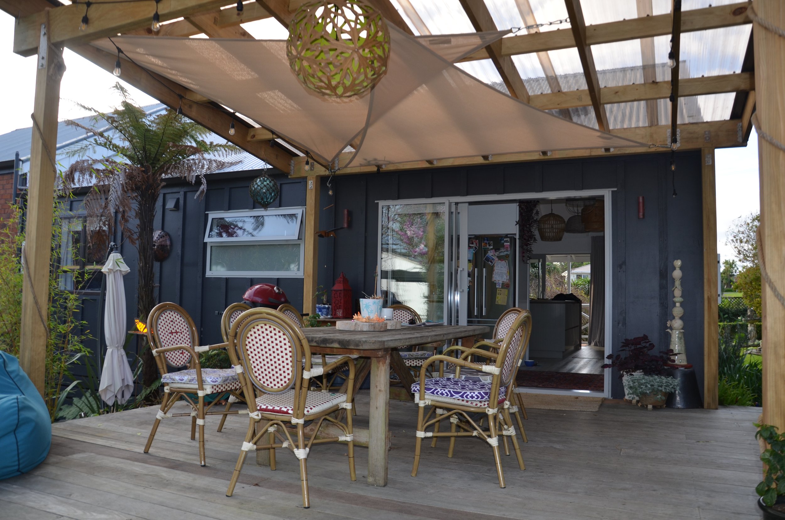 Raglan · Wainui Rd住宅厨房及户外区加建