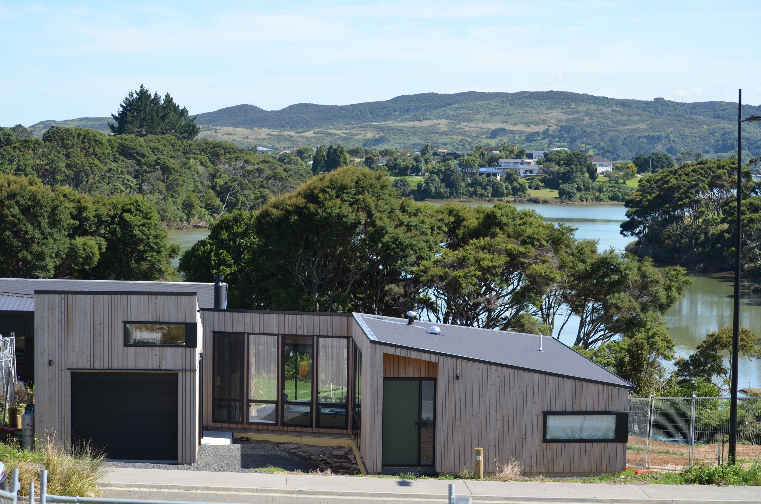 Beach House on Omahina St, Rangitahi Peninsula