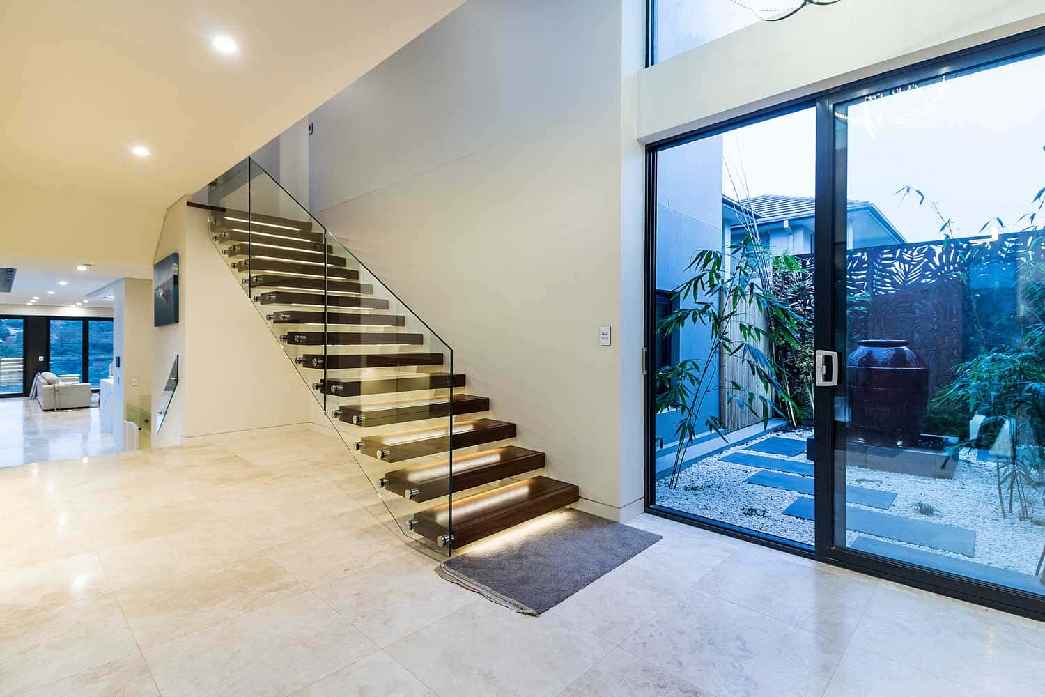 Prestigious Residence The Bec, Three-Level Water Feature Design