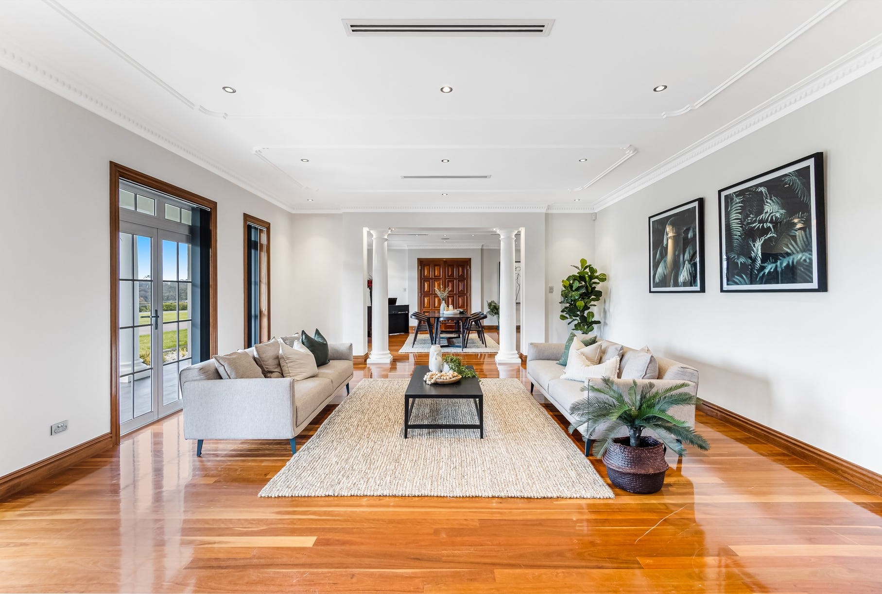 Biệt thự sang trọng ngắm cảnh Blue Mountains tại Glenorie