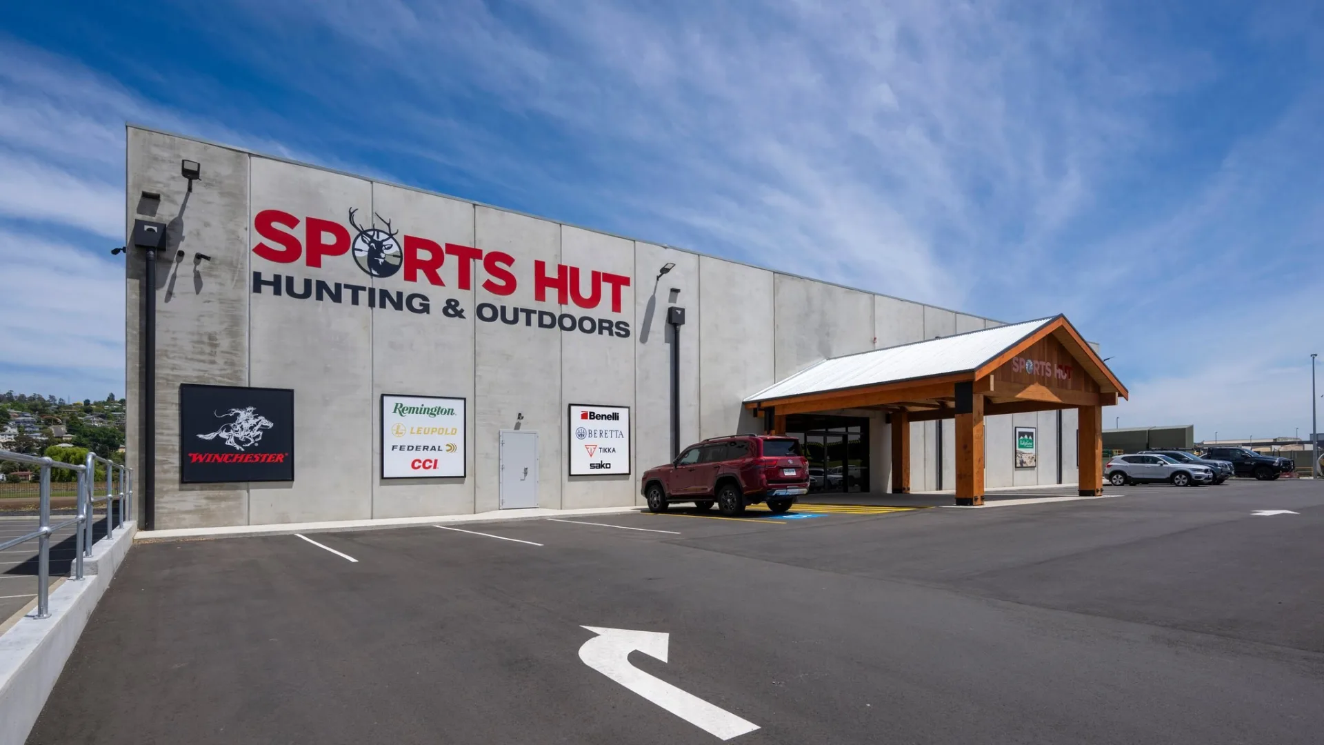 Sports Hut Invermay 商業室內裝修