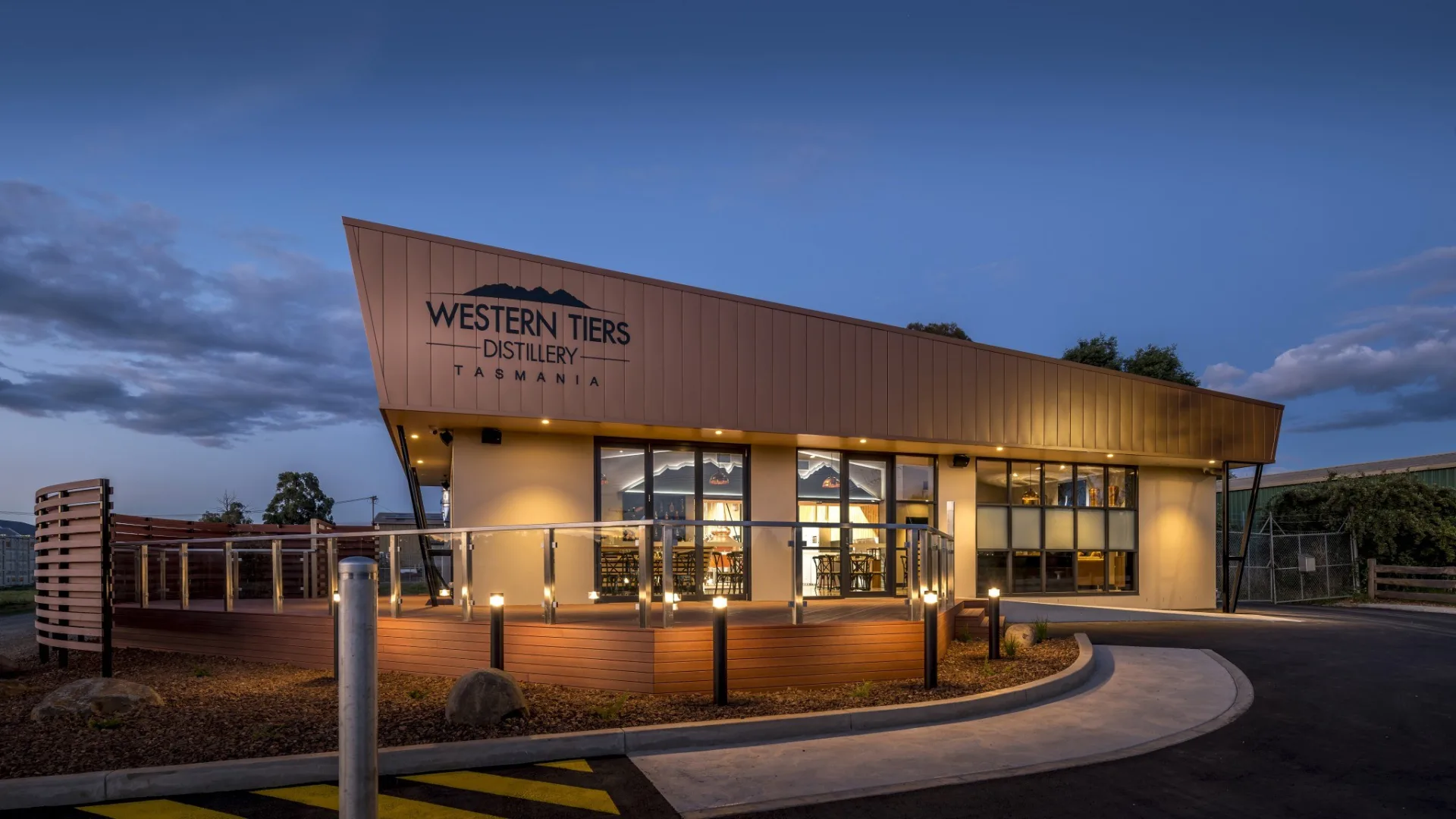 Western Tiers Distillery 酒廠項目