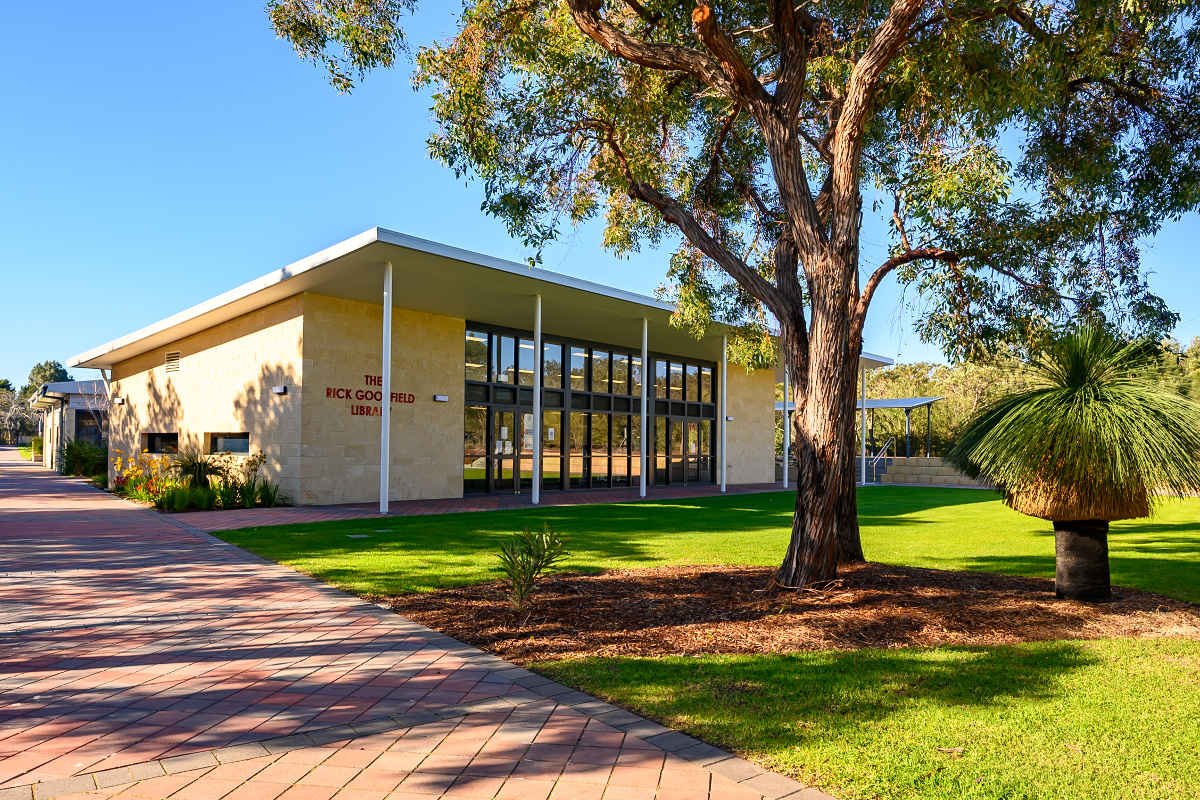 Hocking St Elizabeth's Catholic Primary School Library Project