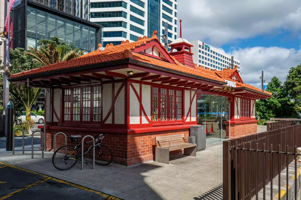 Auckland Transport Downtown Waterfront Heritage Bus Shelter