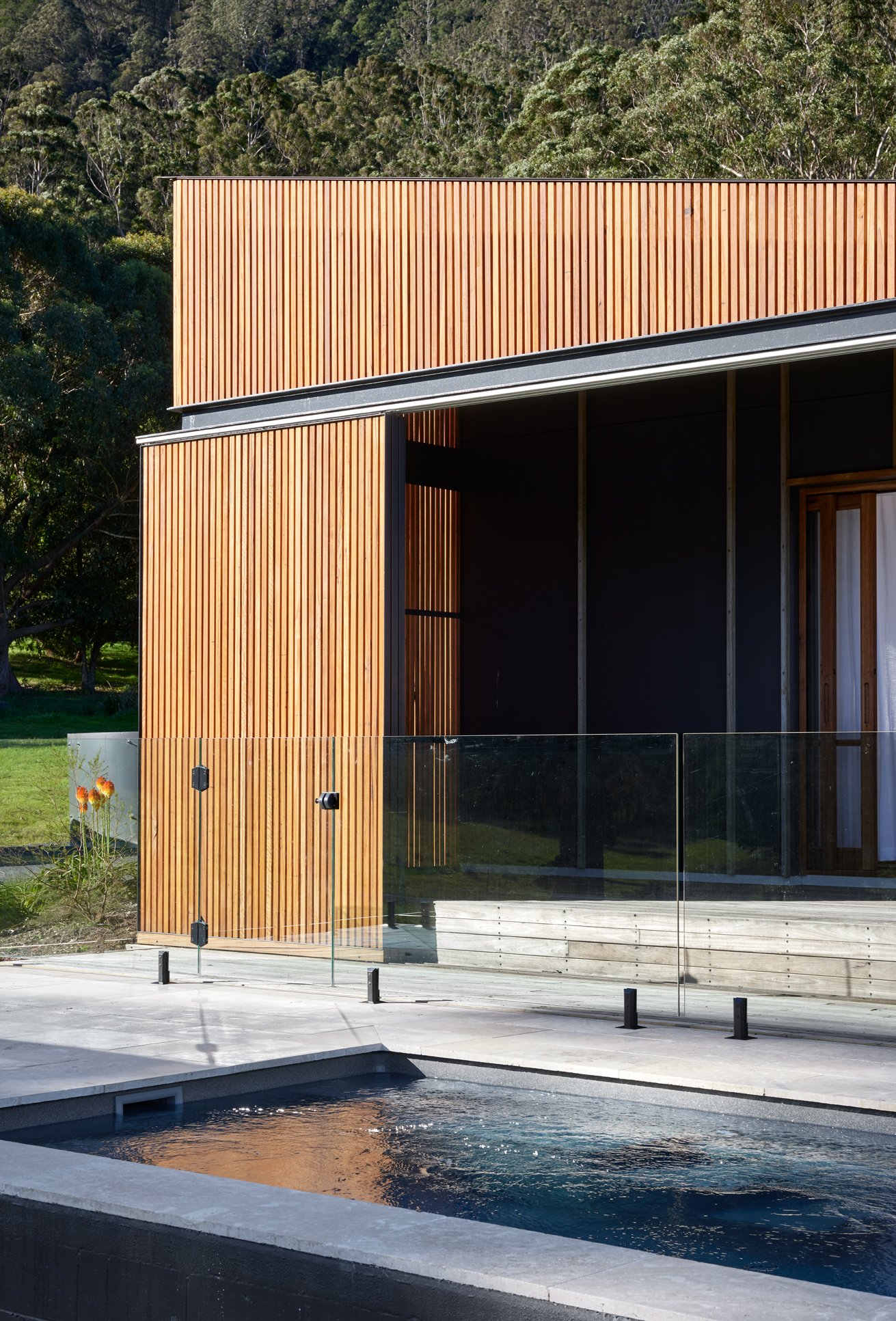 إضافة وتحديث حمام السباحة في Kangaroo Valley