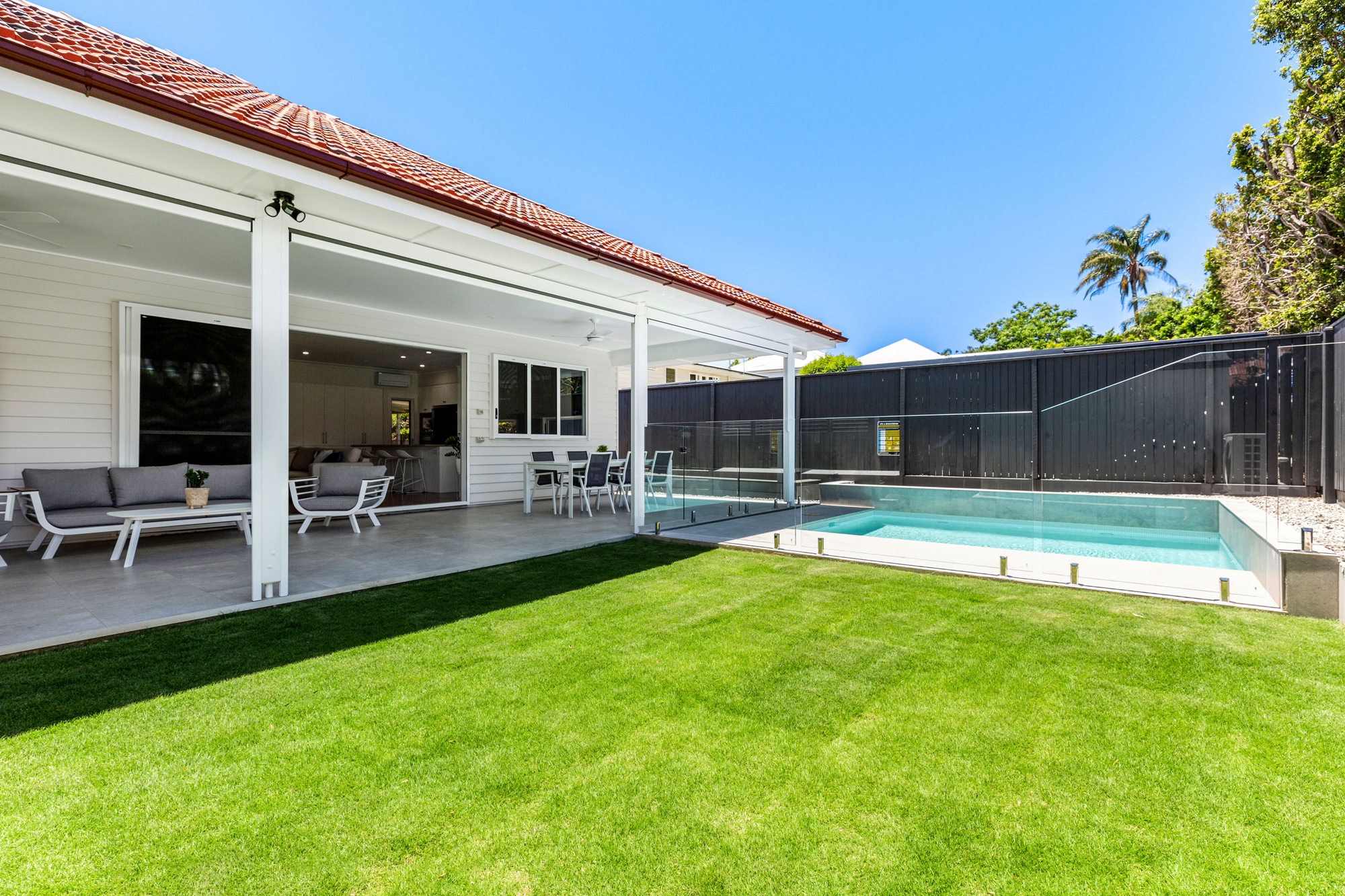 Wooloowin 战后住宅翻新扩建