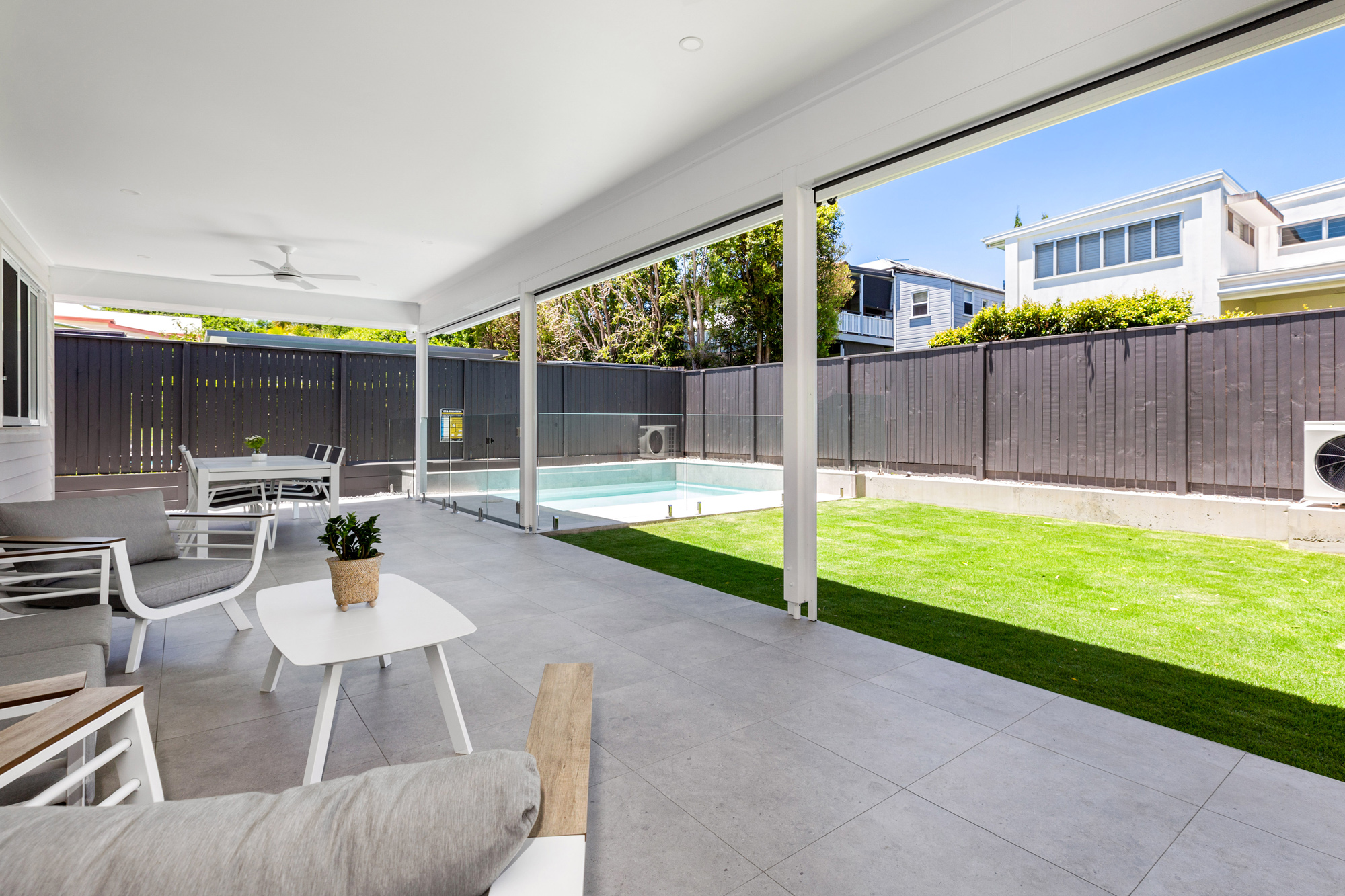 Wooloowin 战后住宅翻新扩建