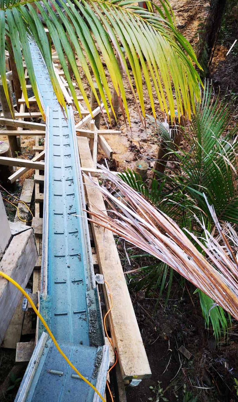 Paremoremo Swimming Pool and Retaining Wall Construction