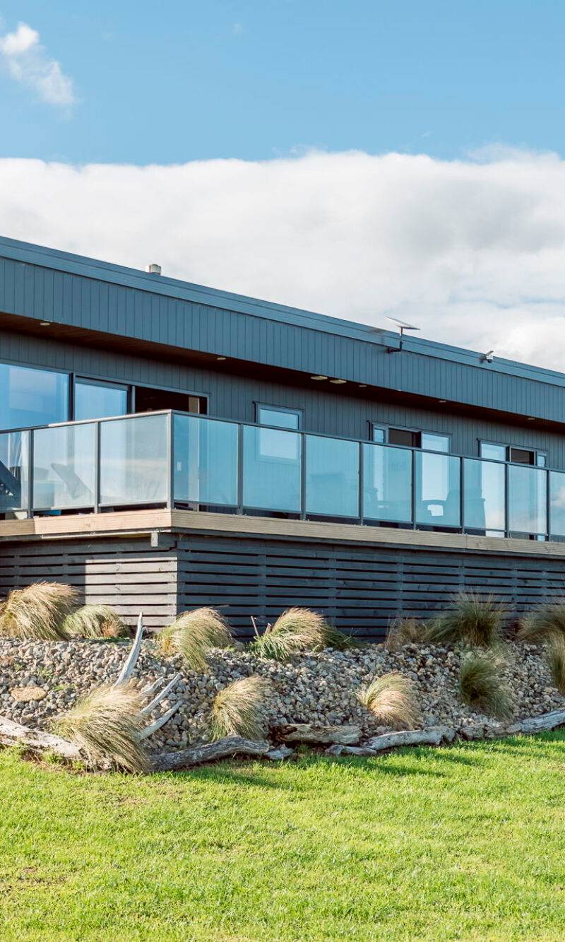 Blacksand Residence in Waverley