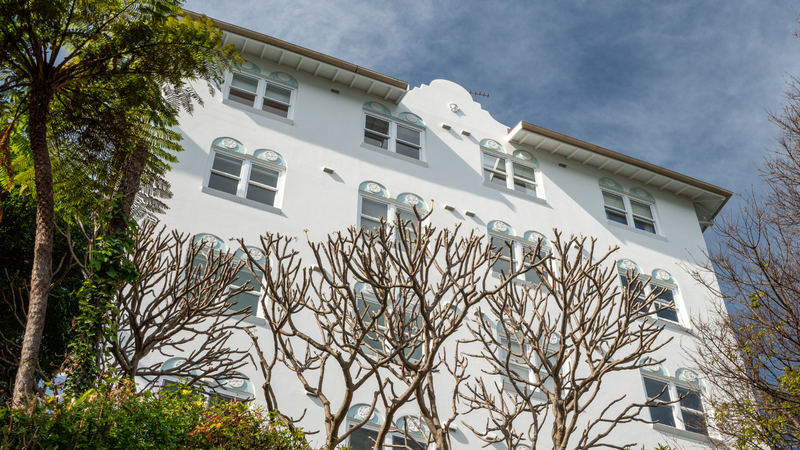 Kurraba Point Building Renovation Window Replacement
